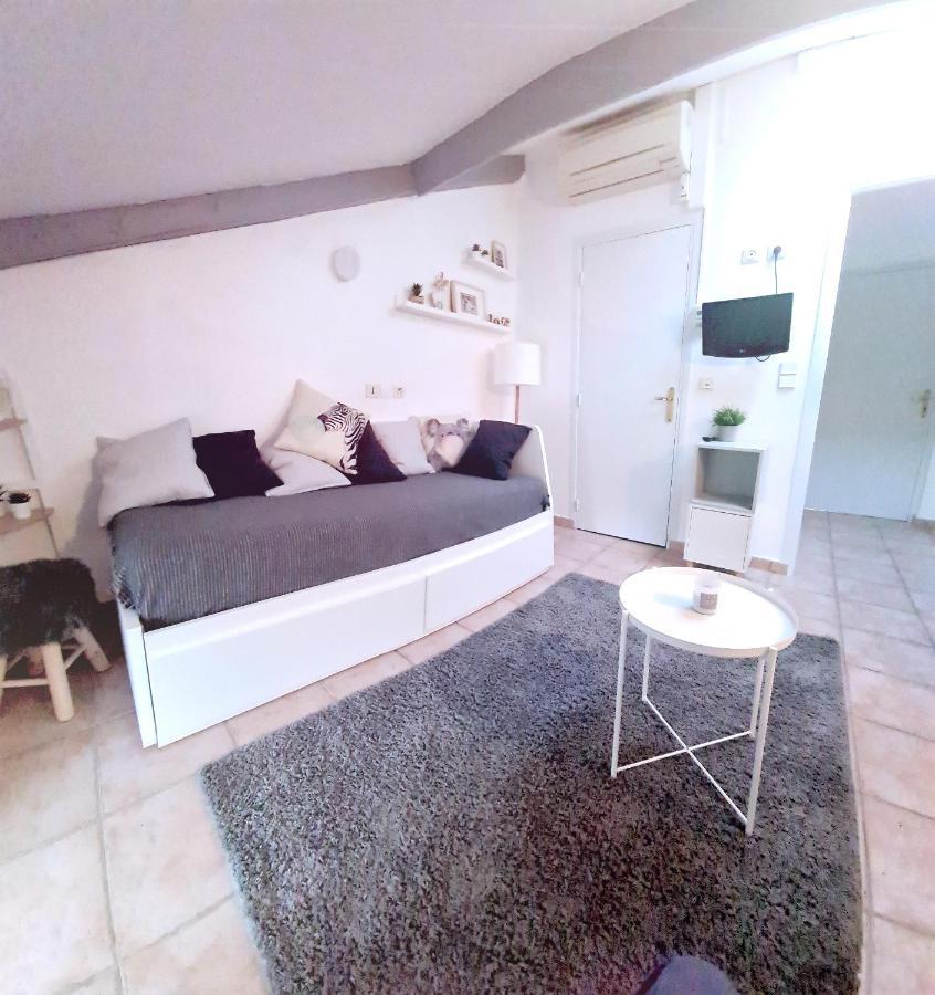 Nice : Studio Idealement Place En Centre Ville Apartamento Exterior foto